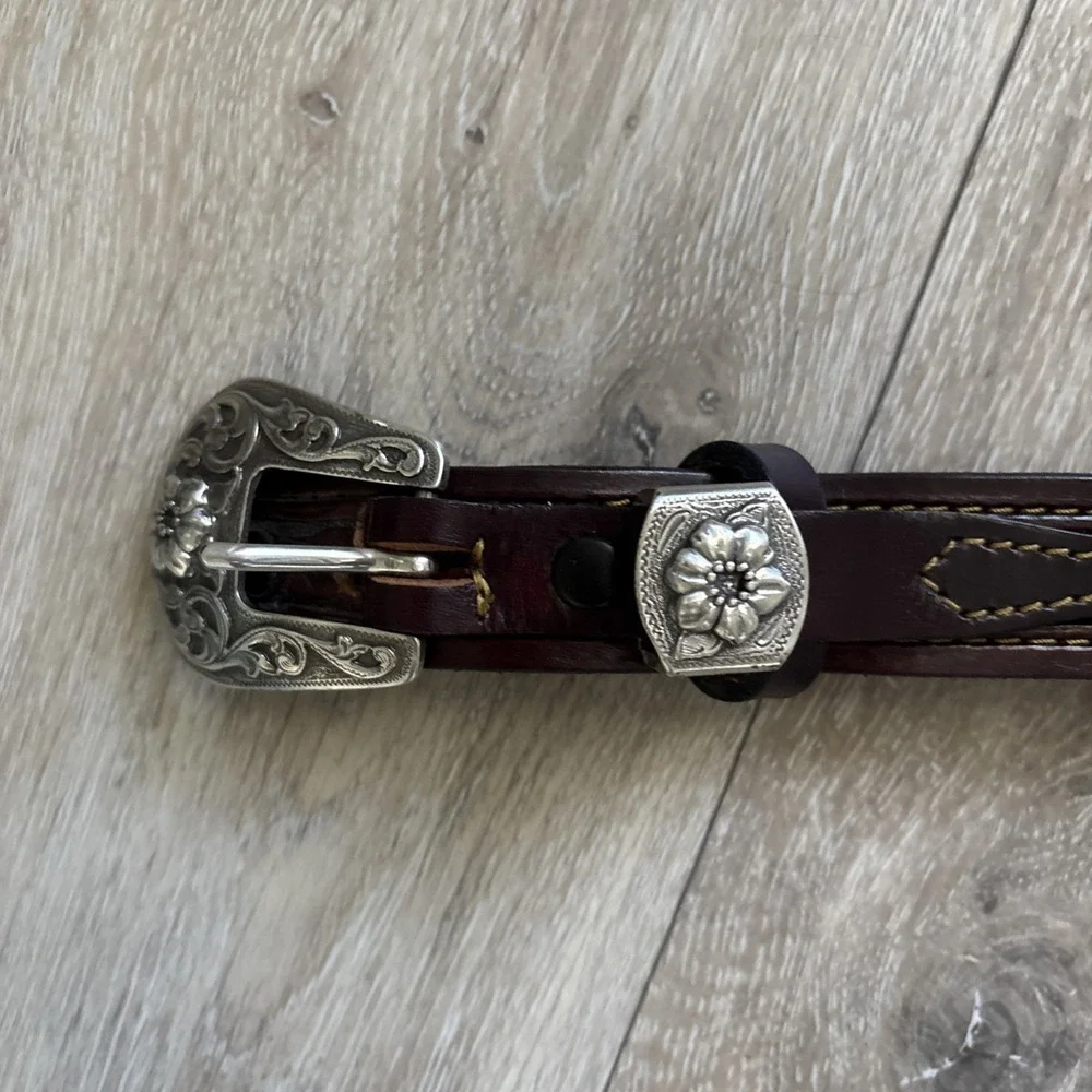 Vintage Leather The Real McCoy Women's Western Belt Silver Toned Flower Brown 46